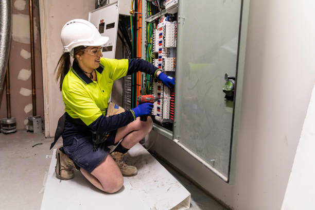 Best Electrical Contractors for Businesses  in Ladue, MO